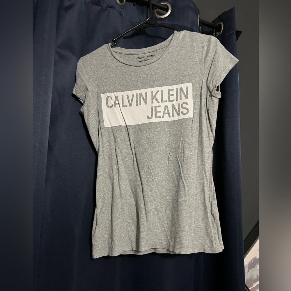 2 Calvin Klein Shirts